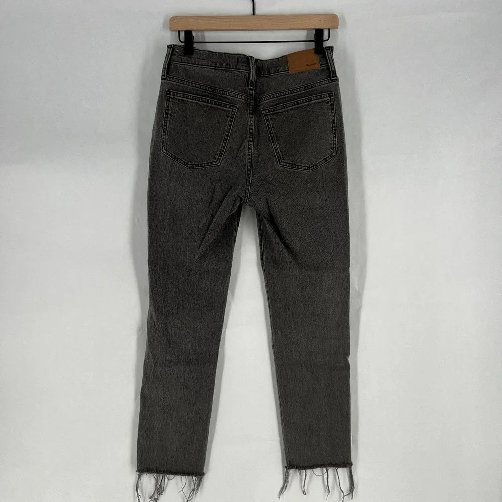 The Perfect Vintage Jeans Womens 26 Black‎ Denim Cotton Distressed Frayed Hem